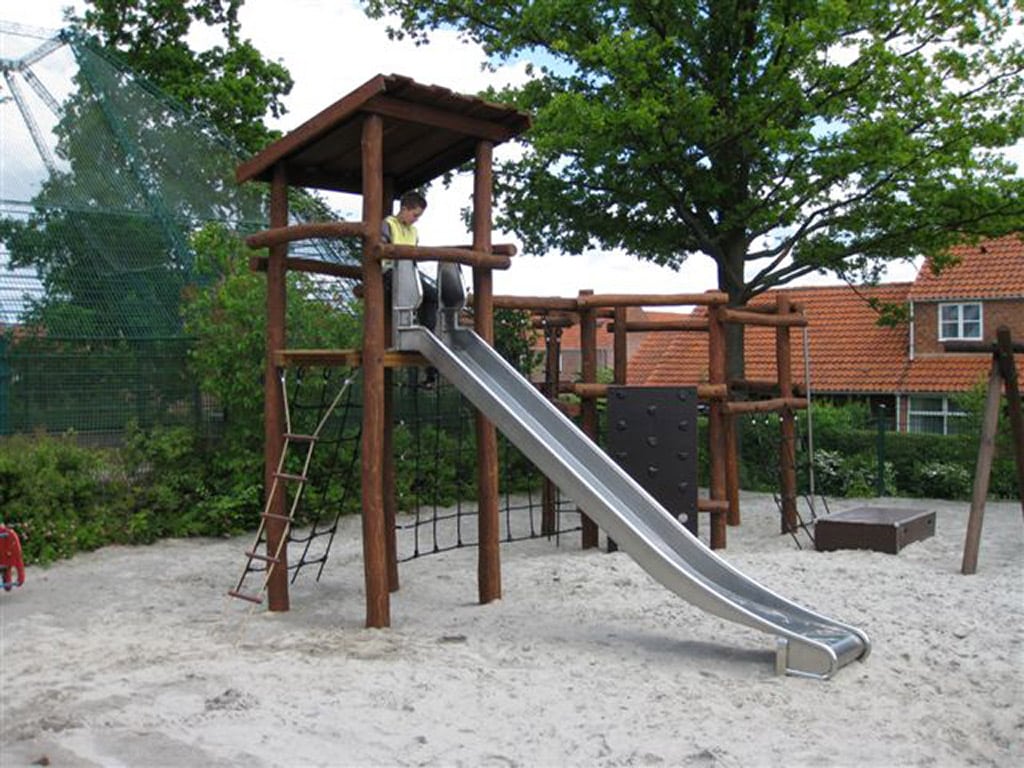 R_913_N_150_STEEL_FOTO_1