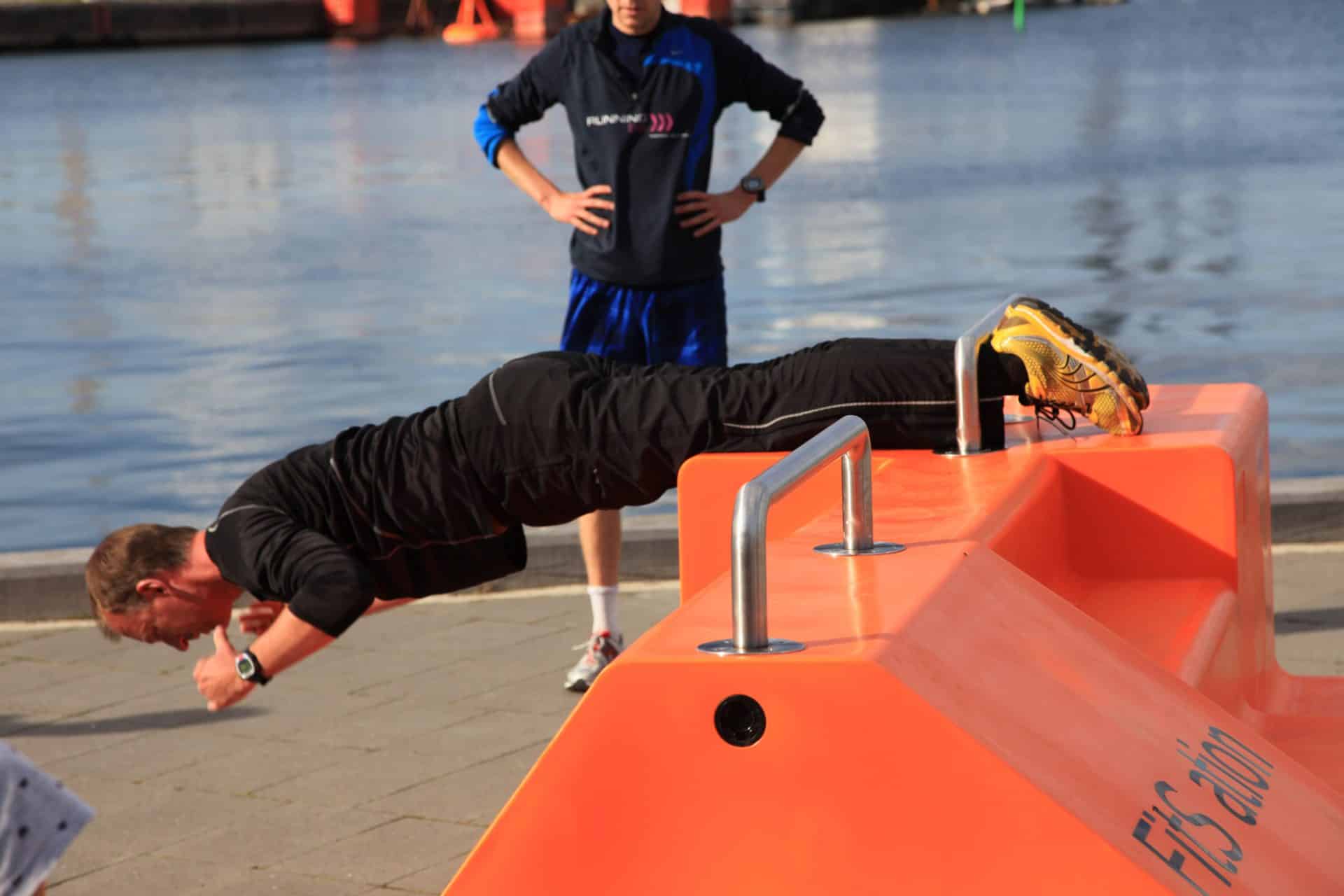 fitstation-outsider-h002