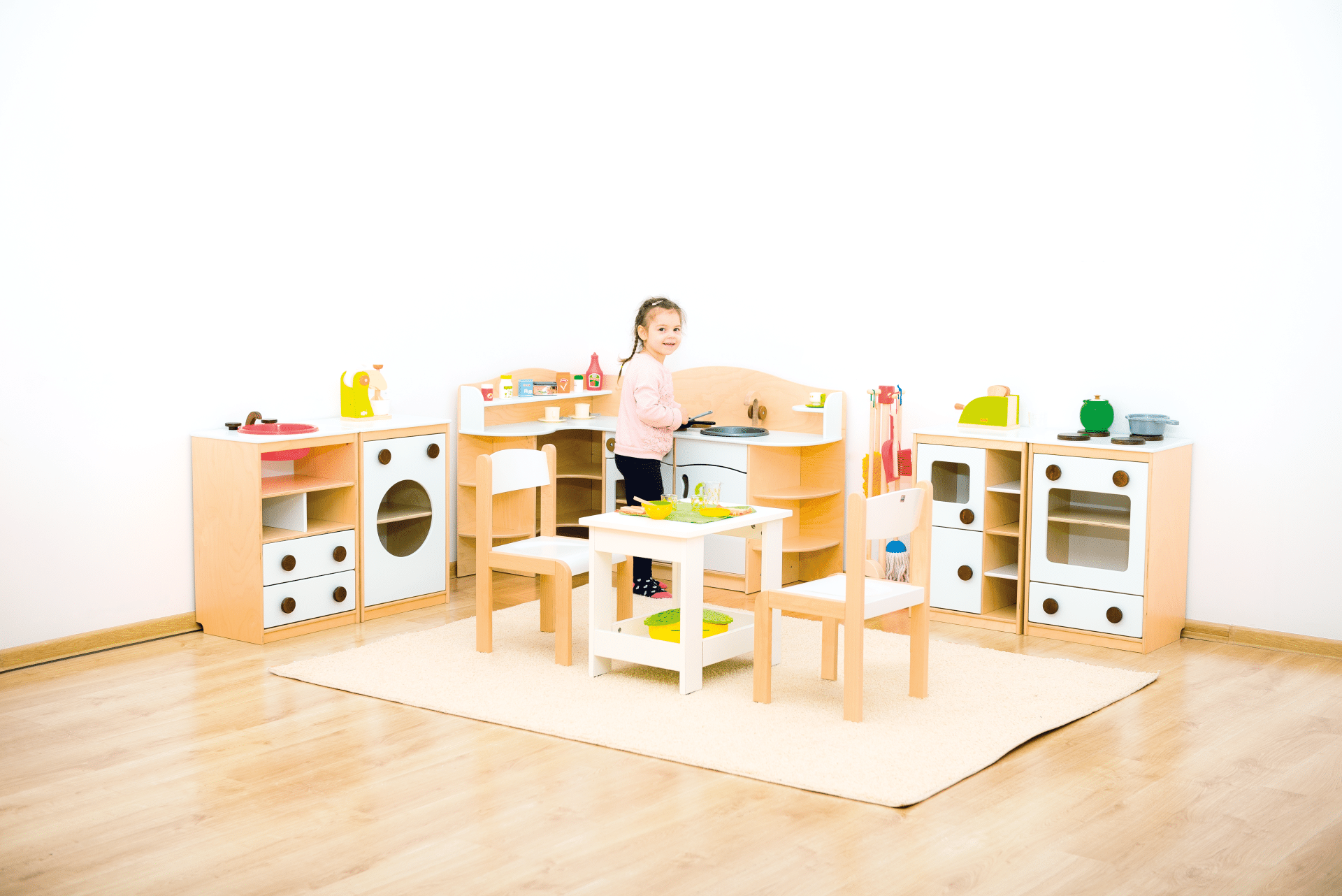 Claras legekøkken og moduler Claras legekøkken og moduler